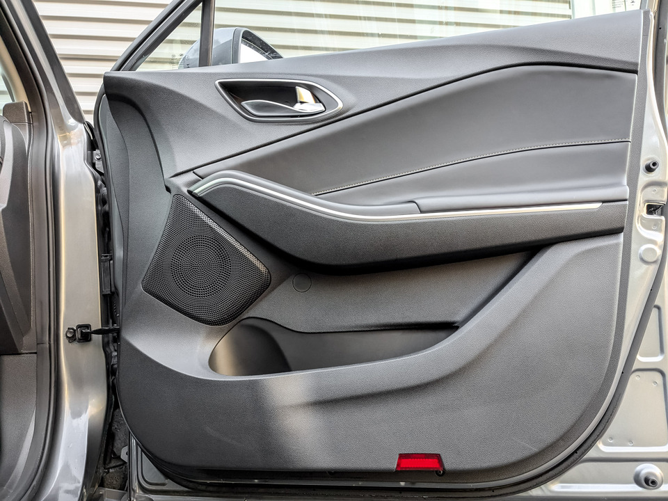 Москвич 3 с пробегом в автосалоне Форис Авто