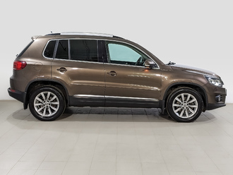 фото Volkswagen Tiguan I 2014