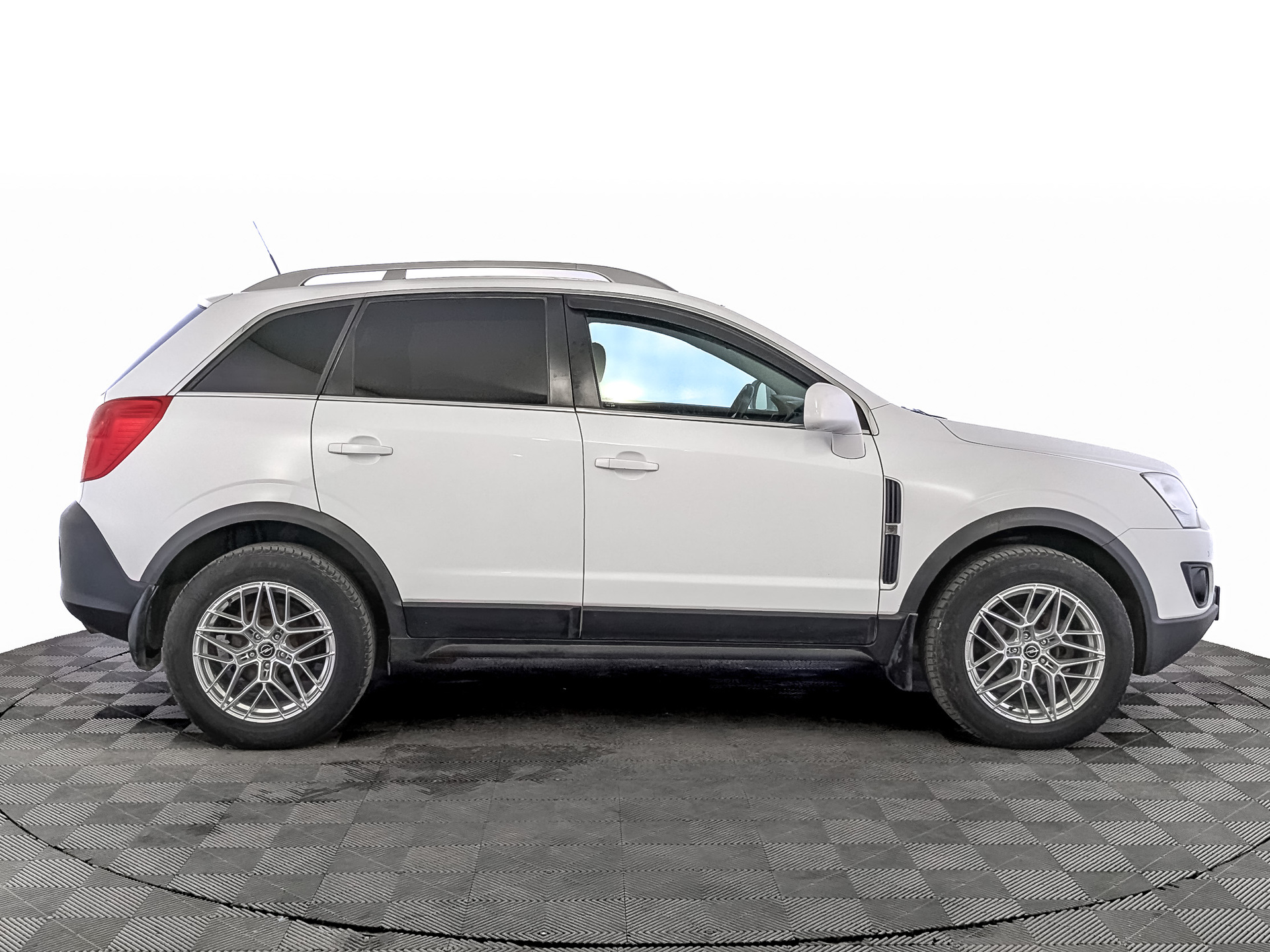 Opel Antara