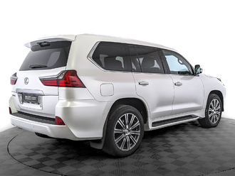 фото Lexus LX III 2017