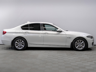 фото BMW 5 (F10/F11) 2013