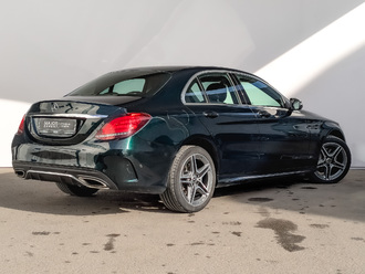 фото Mercedes-Benz C (W/S205) 2018