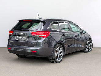 фото Kia Cee`d II 2016