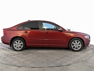 фото Volvo S40 II 2011
