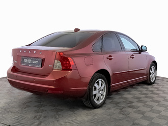 фото Volvo S40 II 2011
