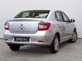 фото Renault Logan II 2016