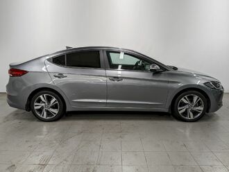фото Hyundai Elantra VI 2017