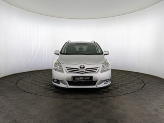 фото Toyota Verso I 2012