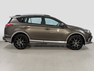 фото Toyota RAV 4 IV 2017