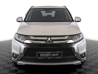 фото Mitsubishi Outlander III 2015