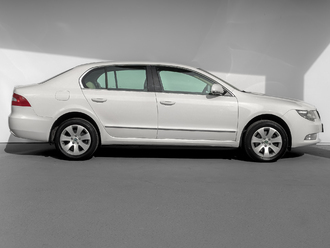 фото Skoda Superb II 2012