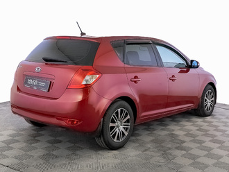 фото Kia Cee`d I 2011