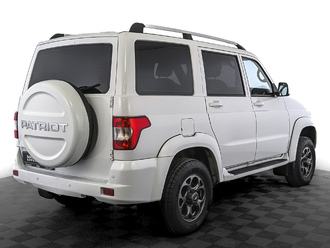 фото УАЗ Patriot 2022