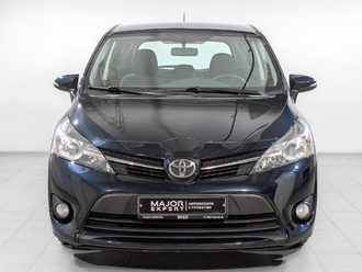 фото Toyota Verso I 2014