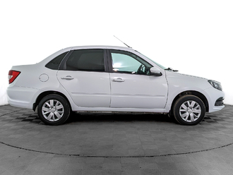 фото Lada Granta II 2022