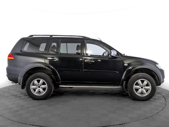 фото Mitsubishi Pajero Sport II 2013