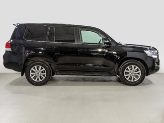 фото Toyota Land Cruiser 200 2015