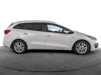 фото Kia Cee`d II 2018