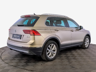 фото Volkswagen Tiguan II 2017