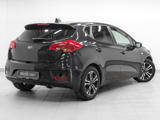 фото Kia Cee`d II 2017