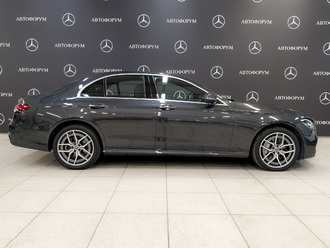 фото Mercedes-Benz E (W/S213) 2021