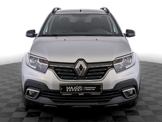 фото Renault Logan II 2019