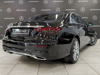 фото Mercedes-Benz E (W/S213) 2022