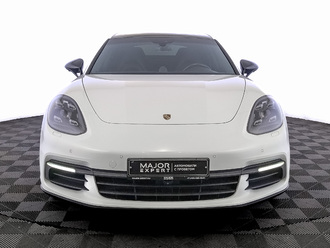 фото Porsche Panamera II 2020