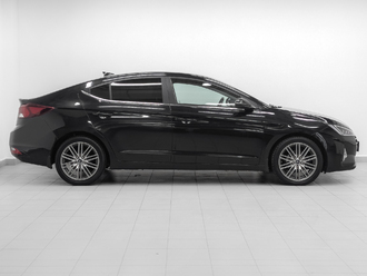 фото Hyundai Elantra VI 2019