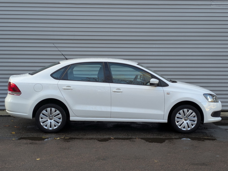 Volkswagen Polo с пробегом в автосалоне Форис Авто