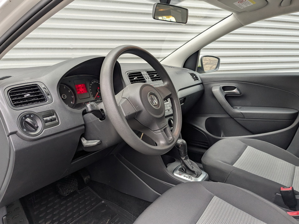 Volkswagen Polo с пробегом в автосалоне Форис Авто