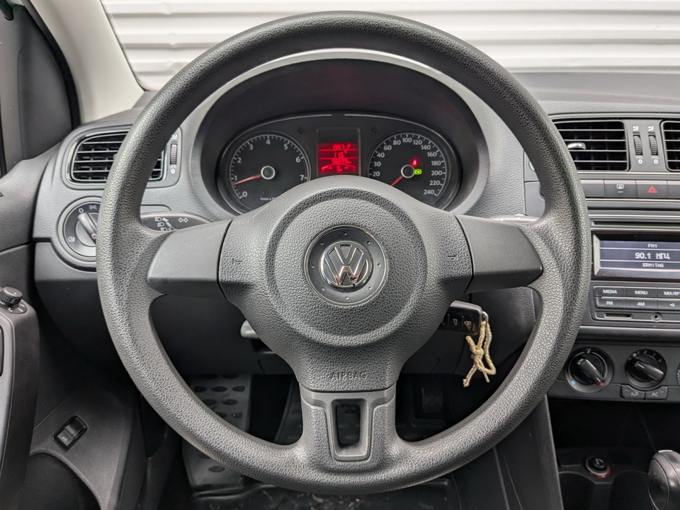 Volkswagen Polo с пробегом в автосалоне Форис Авто