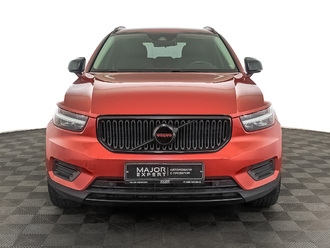 фото Volvo XC40 I 2019