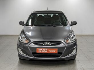 фото Hyundai Solaris I 2012