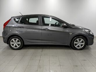 фото Hyundai Solaris I 2012