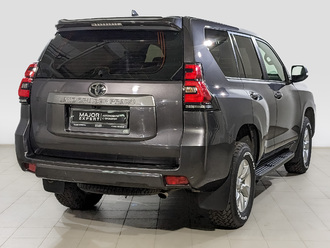 фото Toyota Land Cruiser Prado 150 2017