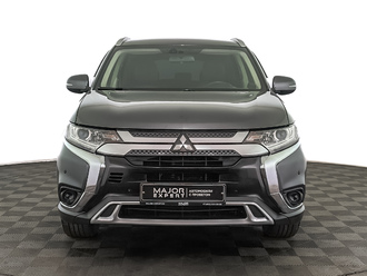 фото Mitsubishi Outlander III 2019