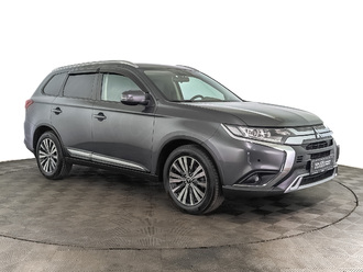 фото Mitsubishi Outlander III 2019