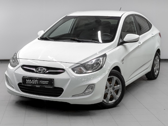 фото Hyundai Solaris I 2013