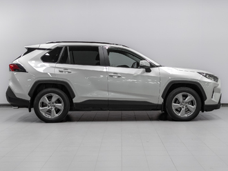 фото Toyota RAV 4 V 2020