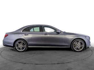 фото Mercedes-Benz E (W/S213) 2017