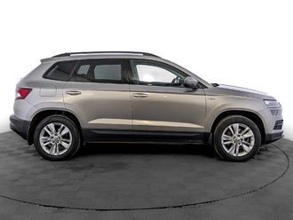 фото Skoda Karoq 2021