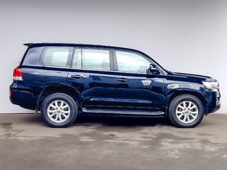 фото Toyota Land Cruiser 200 2015