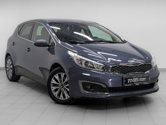 фото Kia Cee`d II 2017