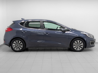 фото Kia Cee`d II 2017
