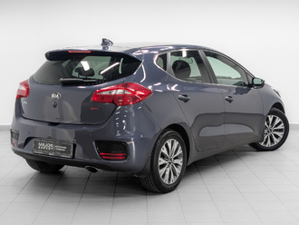 фото Kia Cee`d II 2017