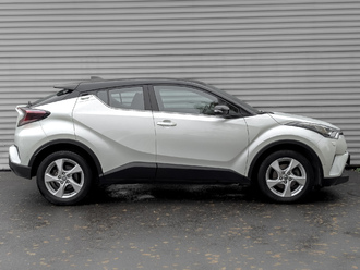 фото Toyota C-HR 2019