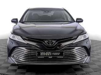 фото Toyota Camry VIII 2020