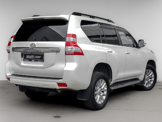 фото Toyota Land Cruiser Prado 150 2015