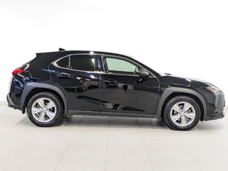 фото Lexus UX 2019